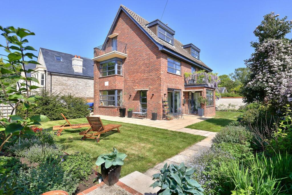 6-bed detached on Grantchester Road, Cambridge, £1,850,000