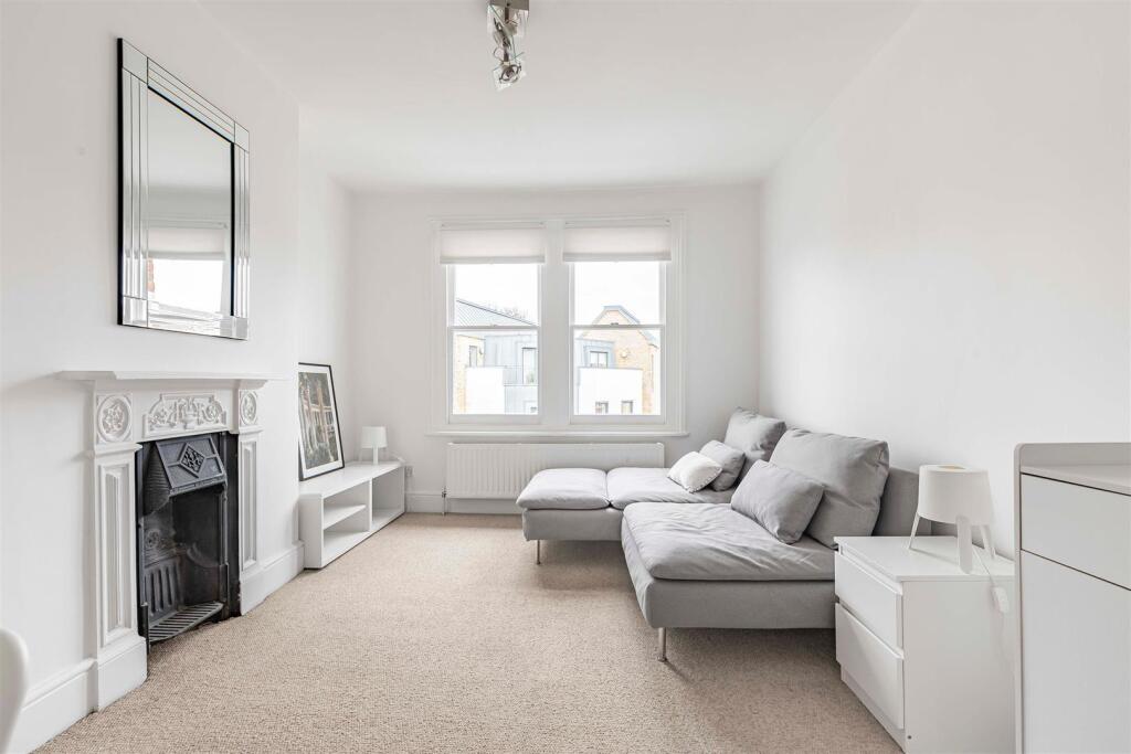 Main image of property: White Hart Lane, Barnes, SW13