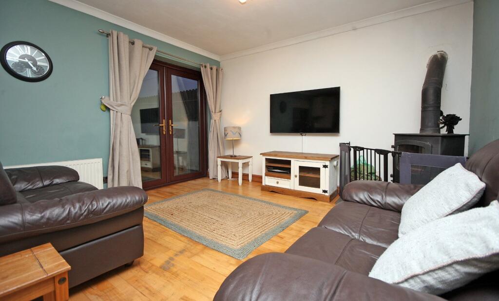 Waunfawr, Caernarfon, Gwynedd, LL55 photo 2