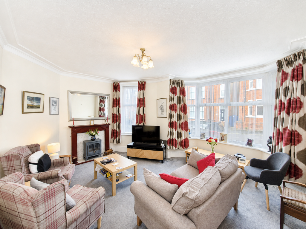 House in Scarborough, The Old Town - View 2