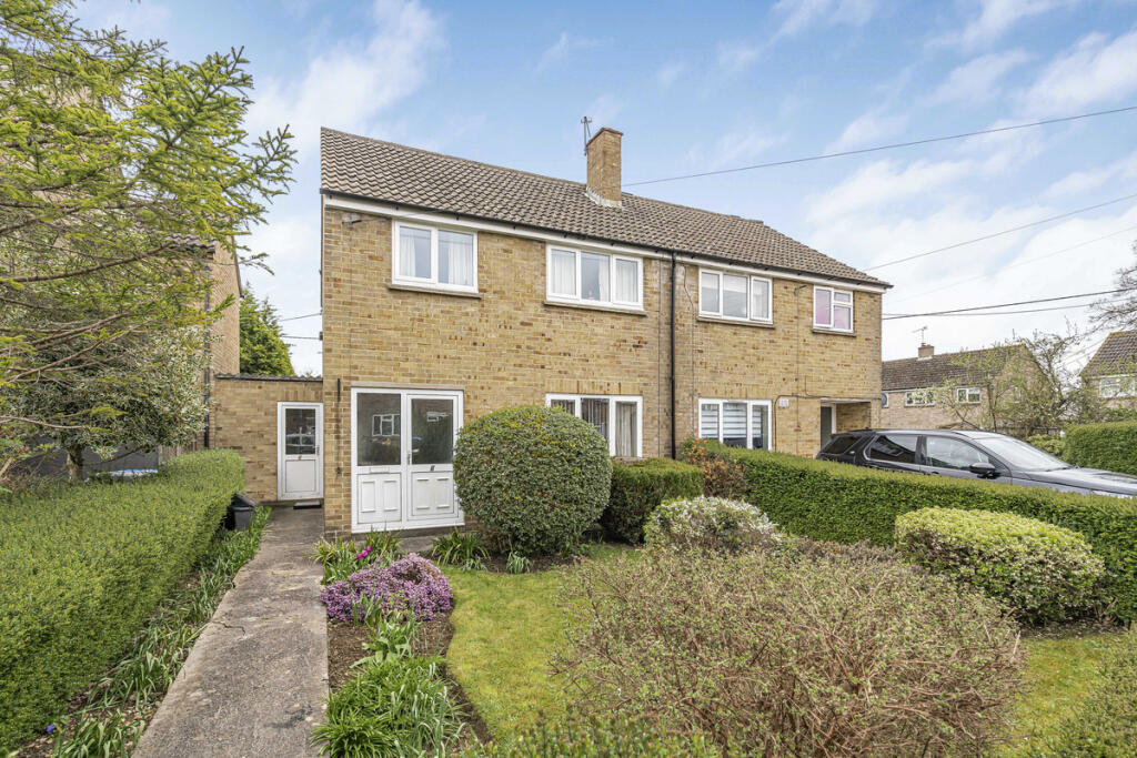 Main image of property: Milford Place, Wootton, OX20