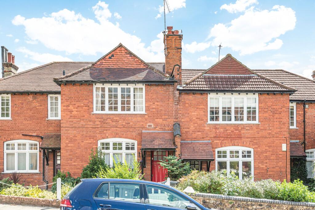 Main image of property: St James Lane, Muswell Hill, London, N10