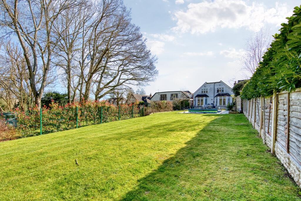 Additional image 26 of Georges Wood Road, AL9