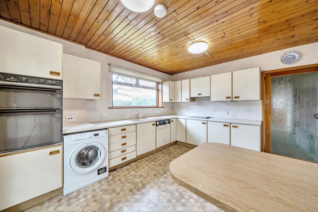 House in London - View 5