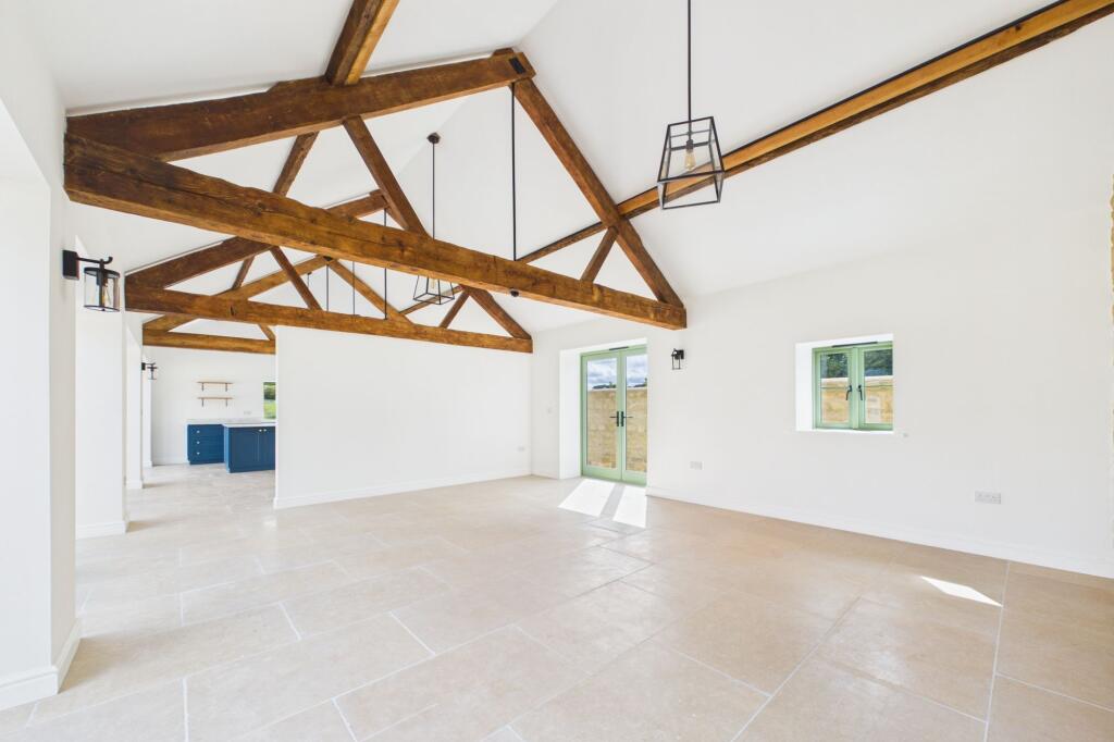 House in Towcester, West Northamptonshire - More