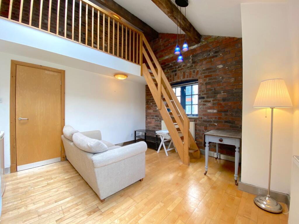 Main image of property: Simpsons Fold West, 22 Dock Street, Leeds City Centre, LS10