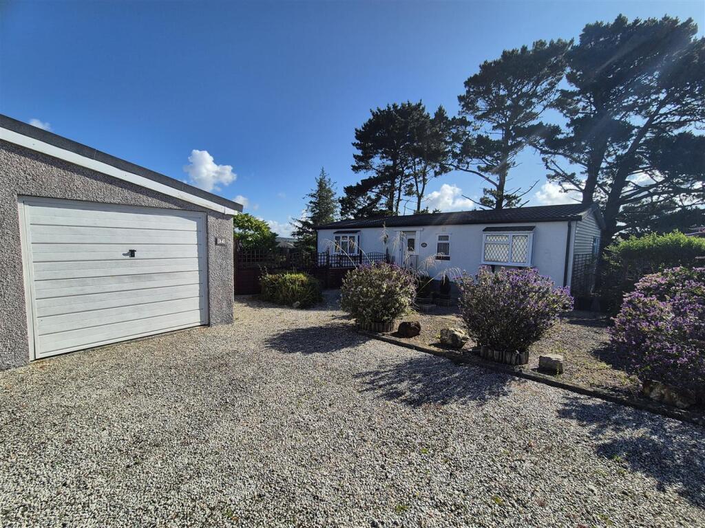 Main image of property: Mountlea Country Park, Par