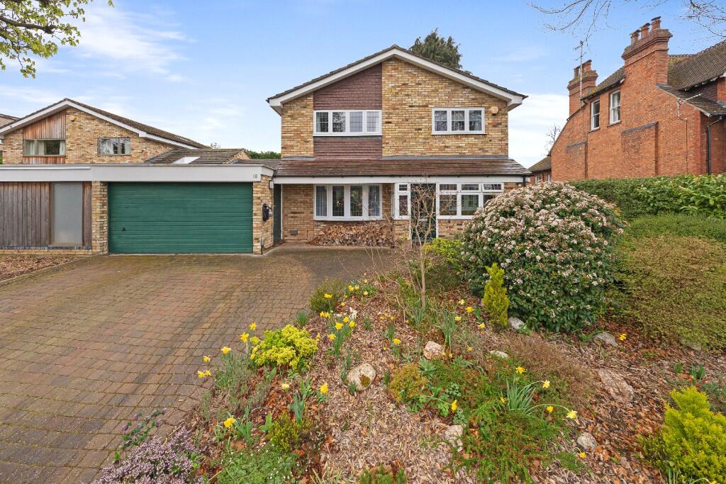 Douglas Road, Harpenden, Hertfordshire, AL5