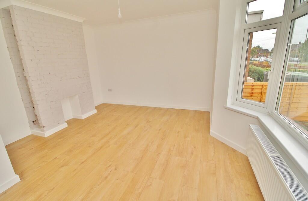 House in Havant, Hampshire - View 5