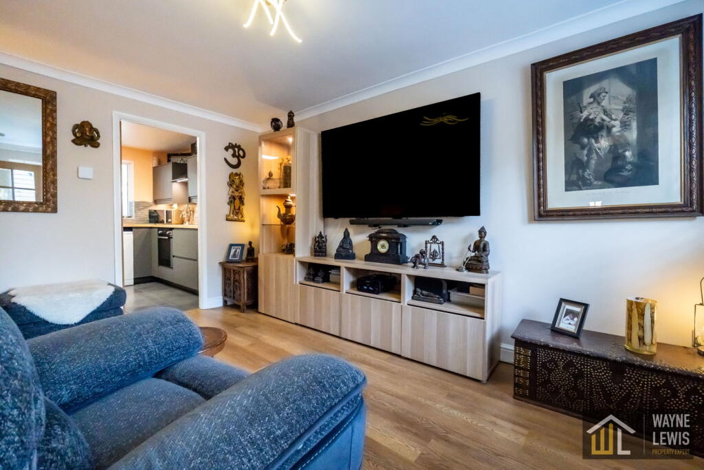 House in Caerphilly - View 2
