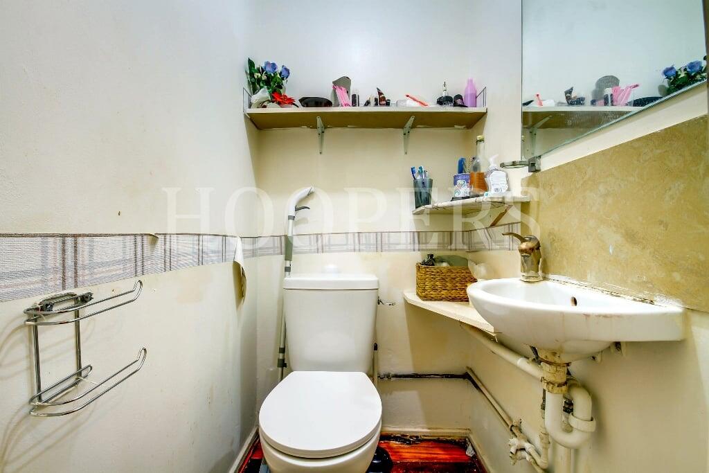 House in London, Harlesden - View 5