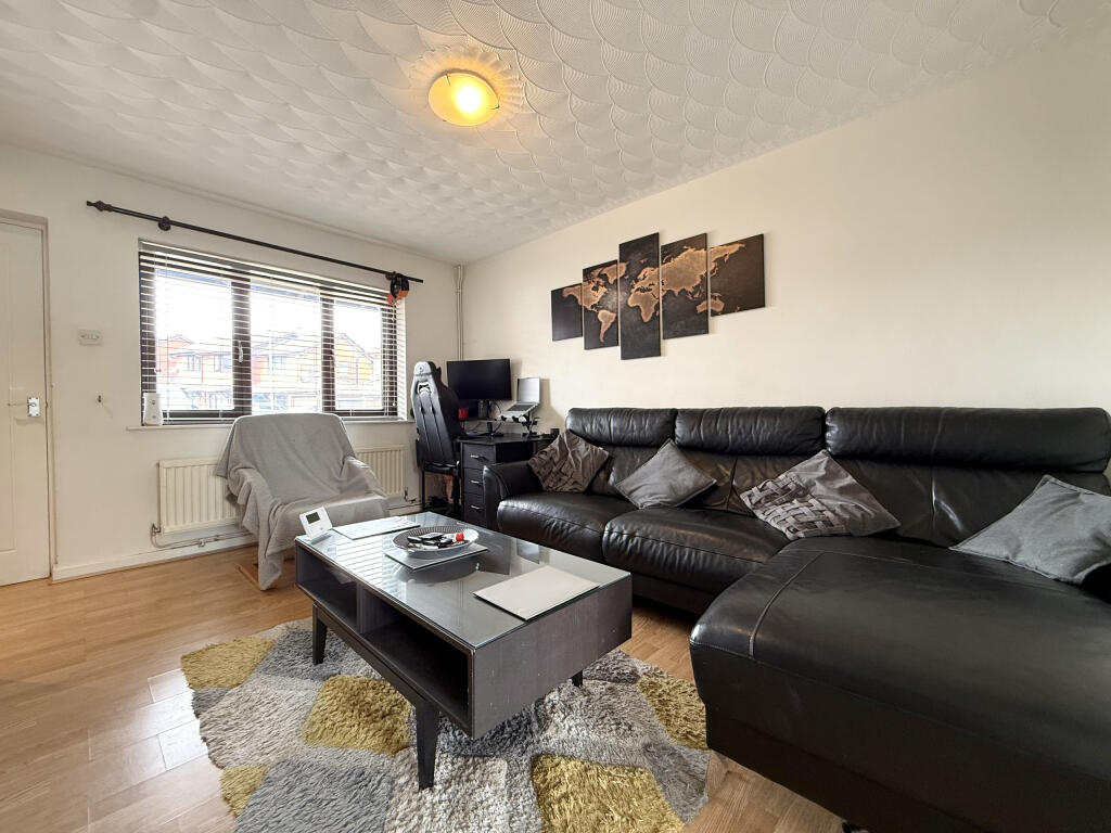 Briar Way, Hirwaun, Aberdare, Rhondda Cynon Taf - View 3