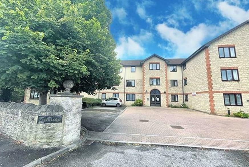 Main image of property: High Street, Worle, Weston-Super-Mare