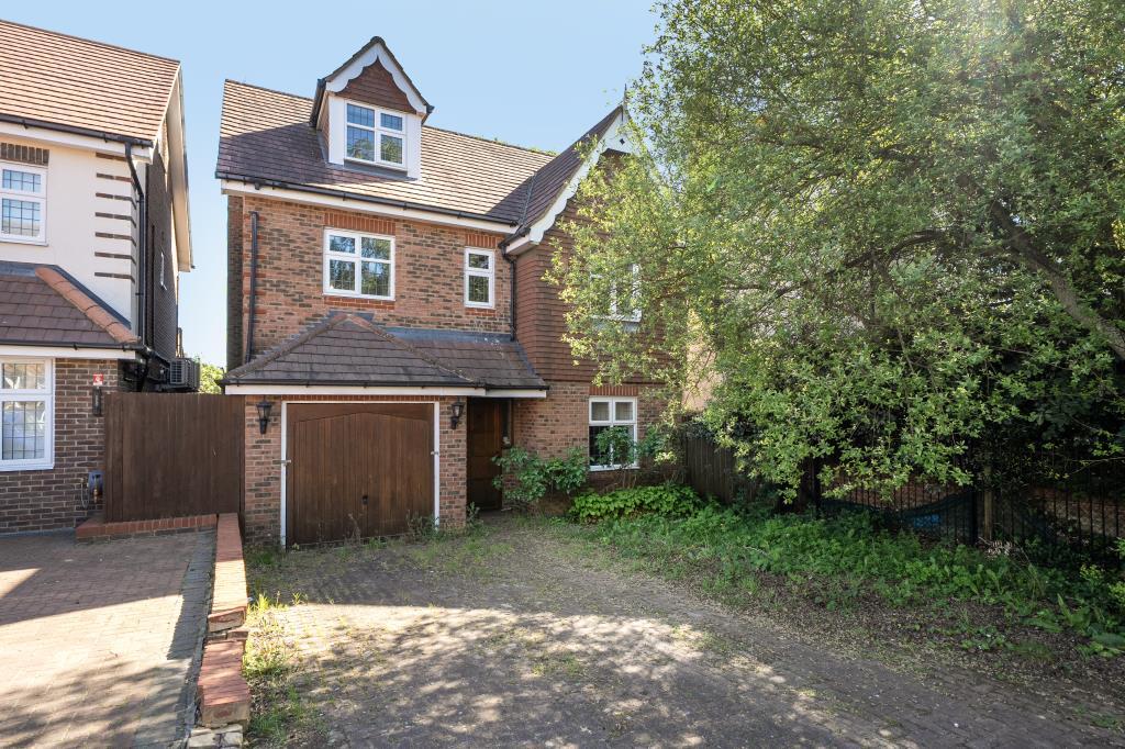 Main image of property: Fauna Close, Stanmore, HA7