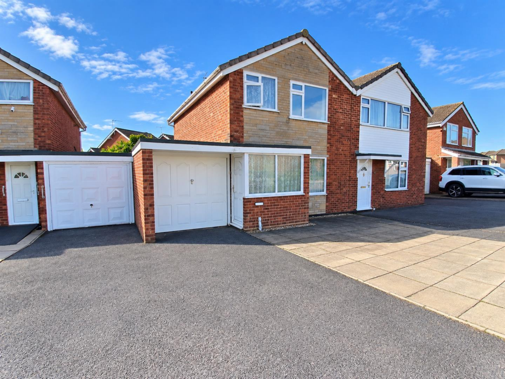 Main image of property: Cumberland Drive, Sunnyside, Nuneaton