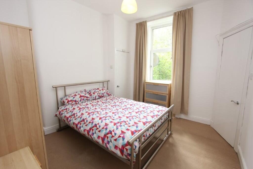Apartment in Glasgow - More