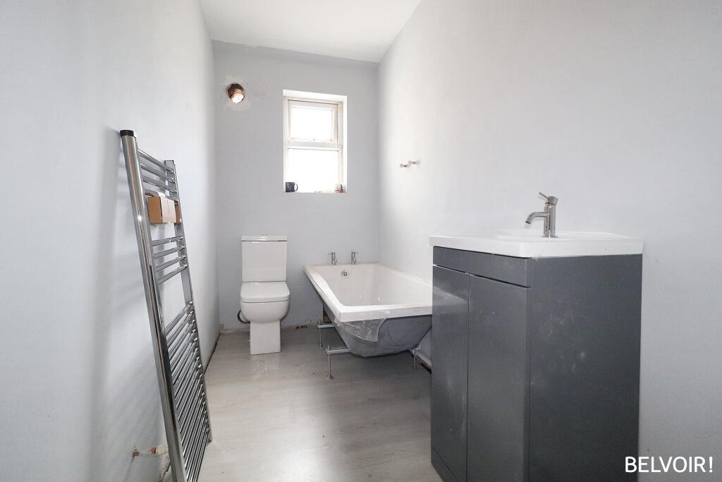 Apartment in Cardiff - View 3