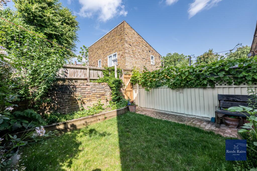 House in London - More