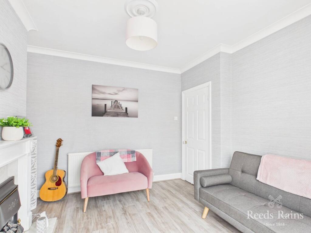 House in Middlesbrough, Acklam - View 4