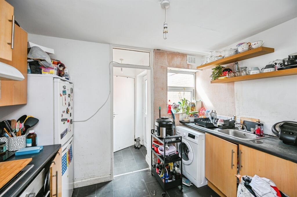 House in Liverpool, Dingle - View 2