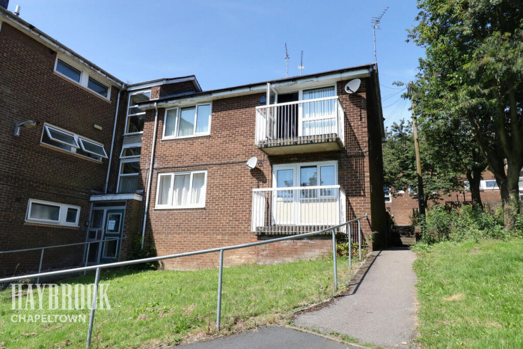 1-bed flat on Firshill Walk, Sheffield, £70,000