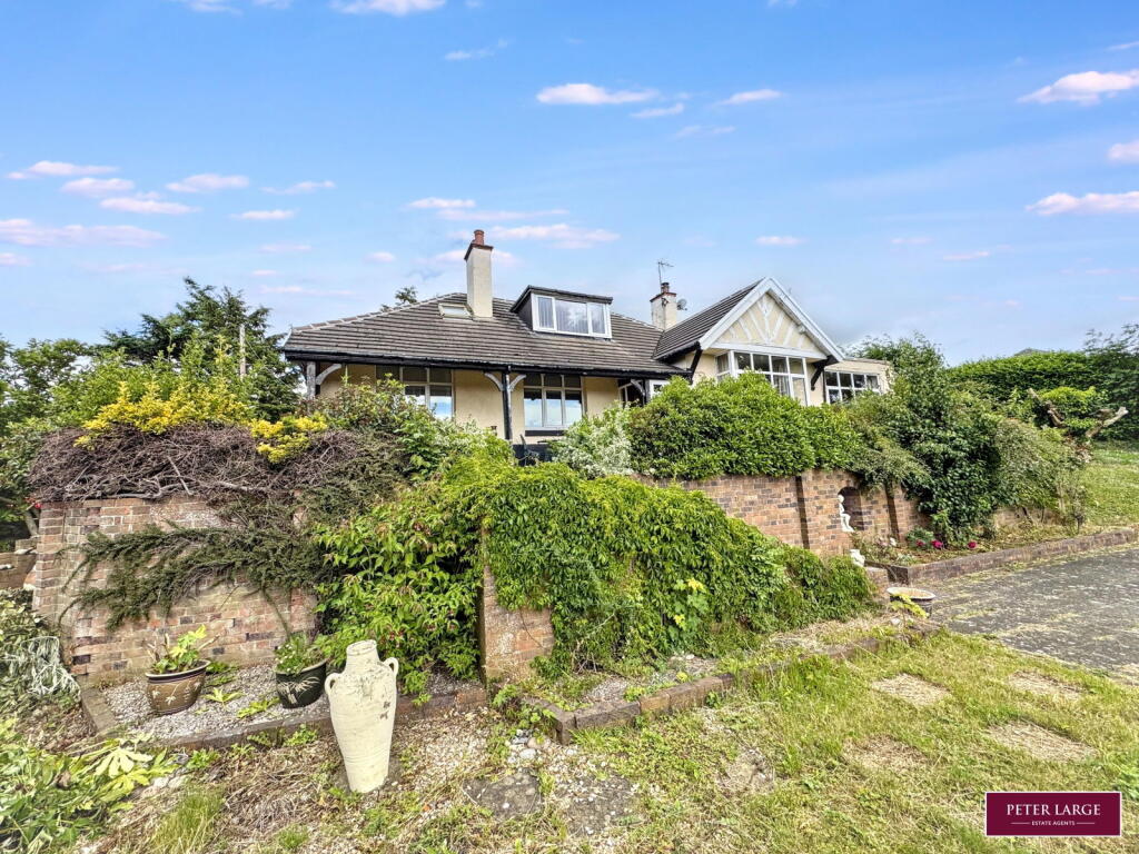 Main image of property: Abernant, Tremeirchion Road, Rhuallt, LL17 0TE