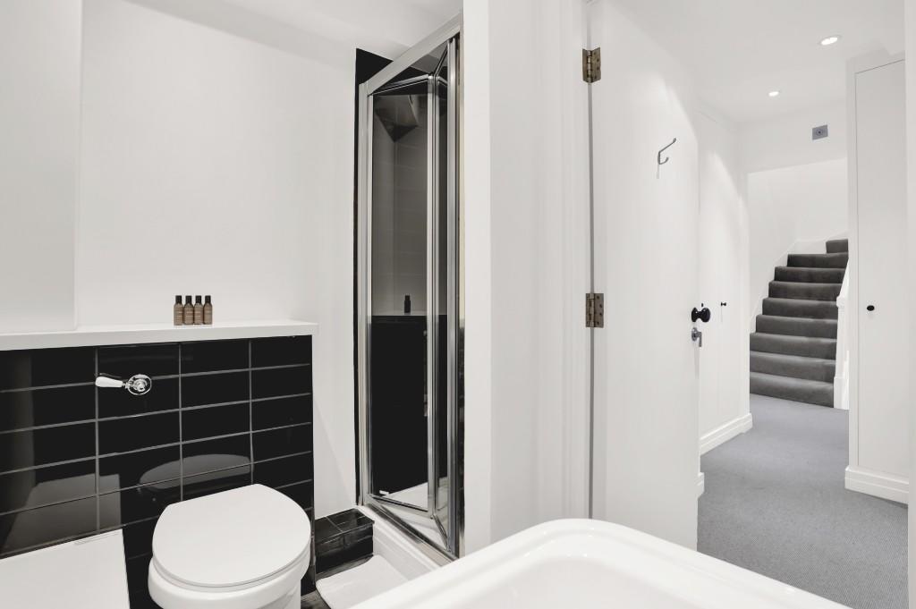 2 bedroom serviced apartment for rent