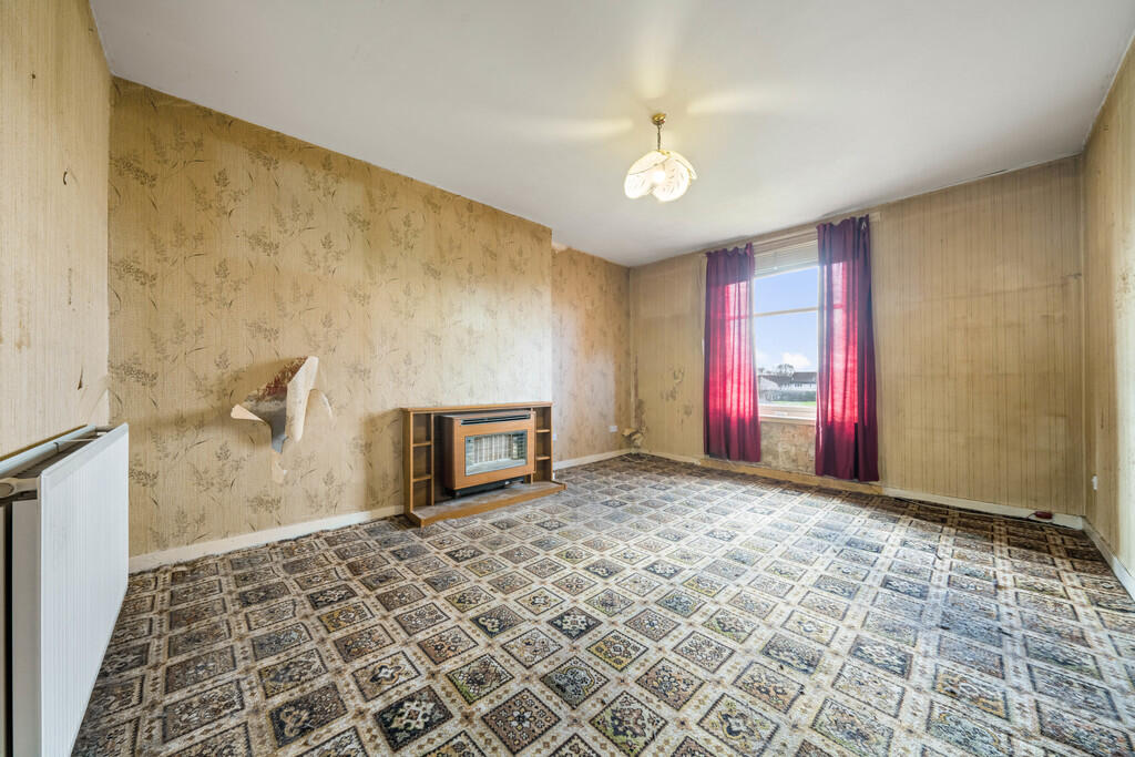 Thankerton Avenue, Holytown, Motherwell photo 5