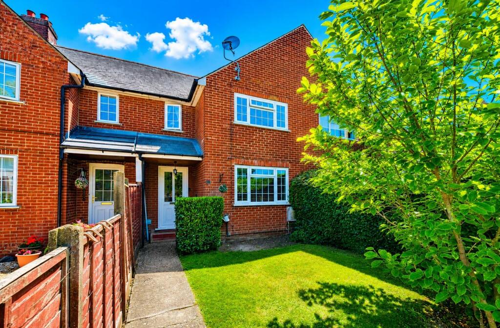 House in Basingstoke and Deane, Buckskin