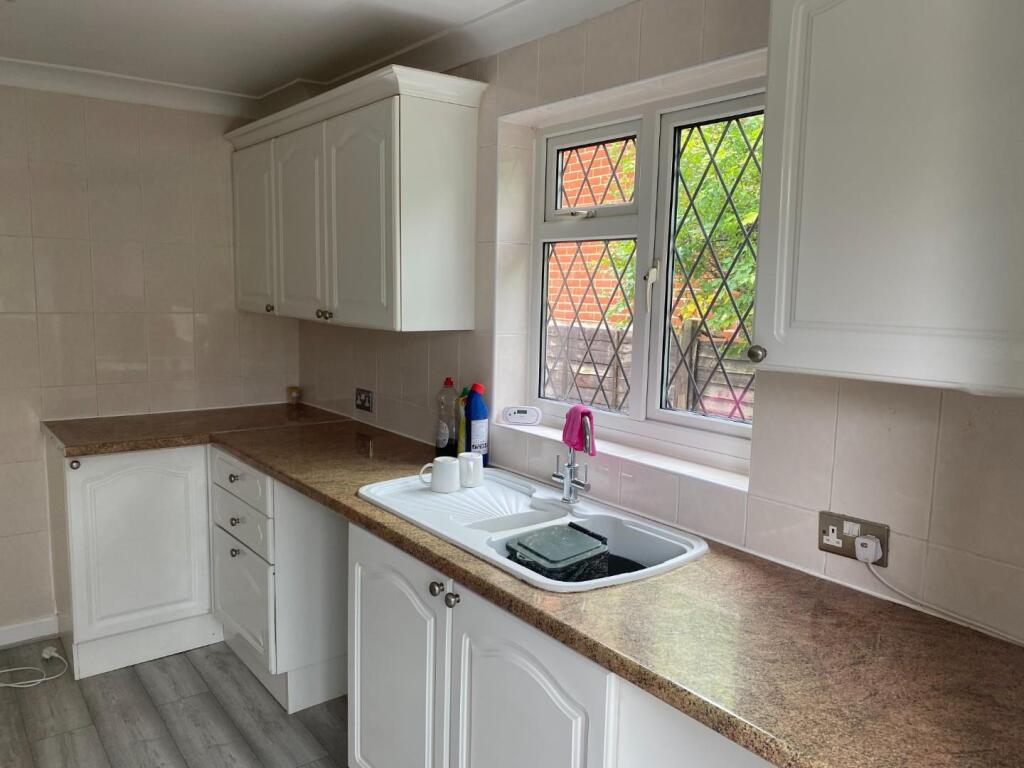 House in Castle Point, Essex - View 5