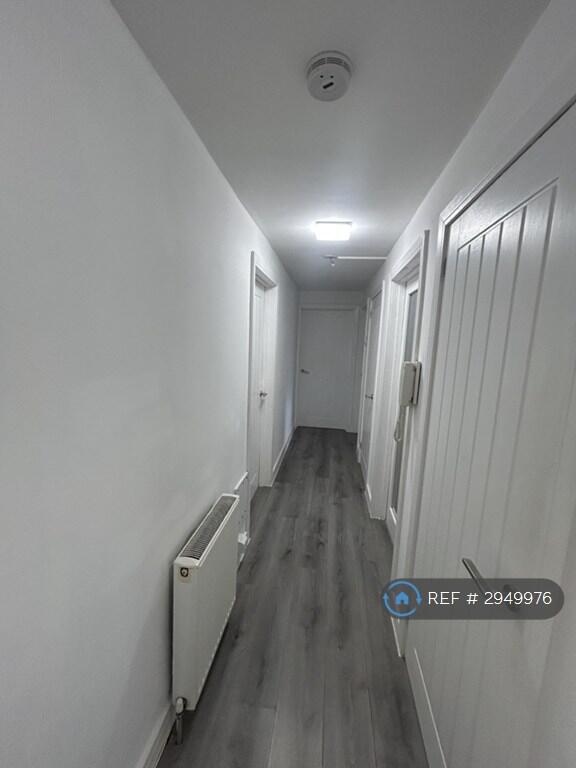 Apartment in Motherwell - View 2