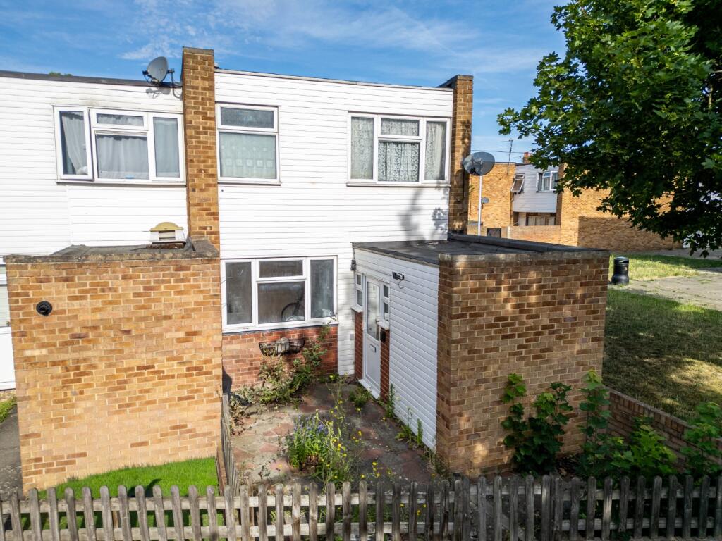 Main image of property: Tooley Street, Northfleet, Gravesend, Kent, DA11