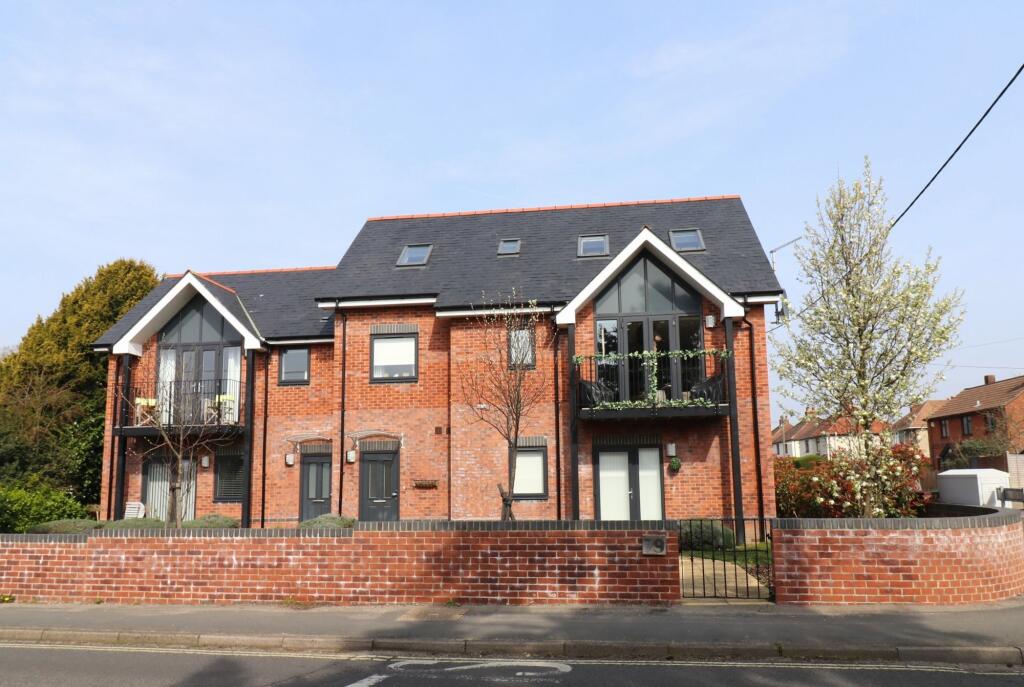 Main image of property: Station Road, Netley Abbey, SO31
