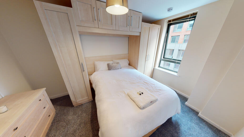 Apartment in Liverpool - View 3