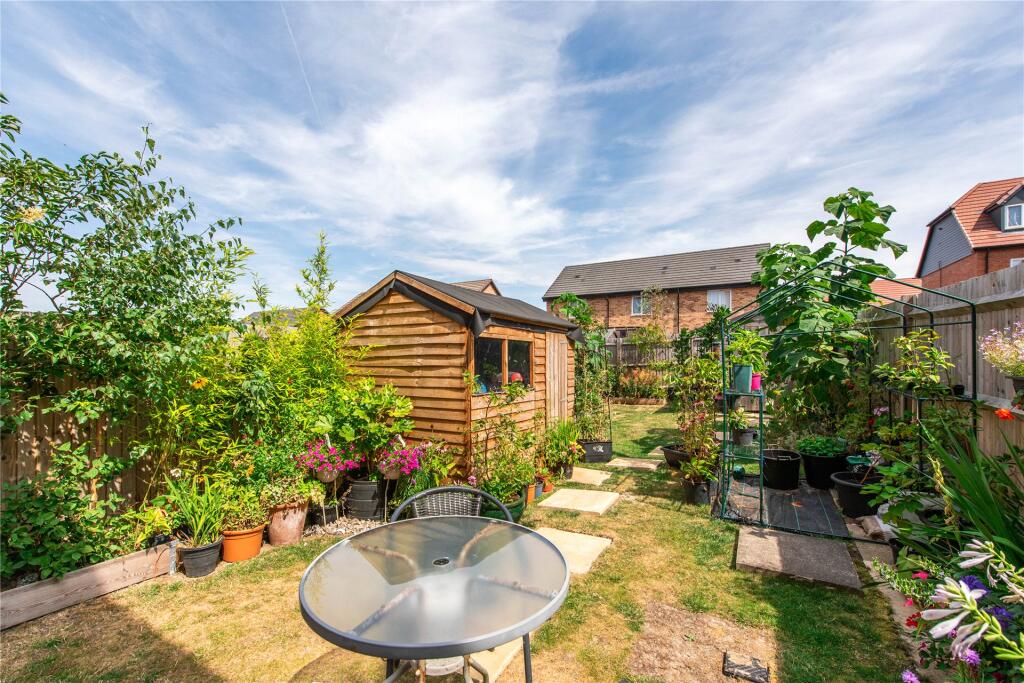 House in South Oxfordshire, Chinnor - View 4