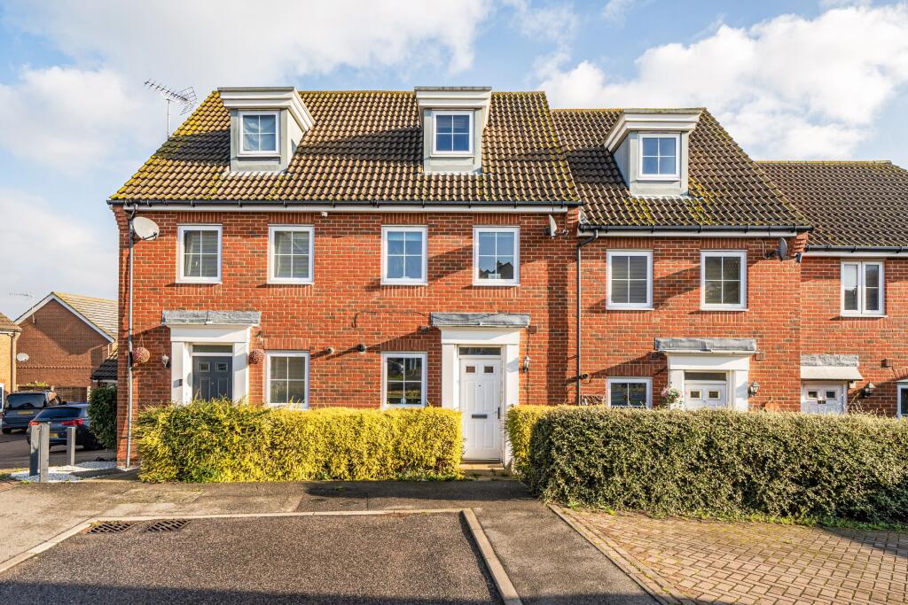 3-bed terraced on Coral Road, Minster On Sea, Sheerness, £289,995