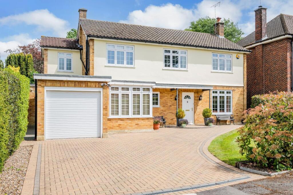 4-bed detached on Dorling Drive, Epsom, £1,150,000