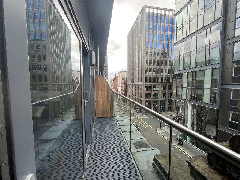 Apartment in Glasgow - View 5