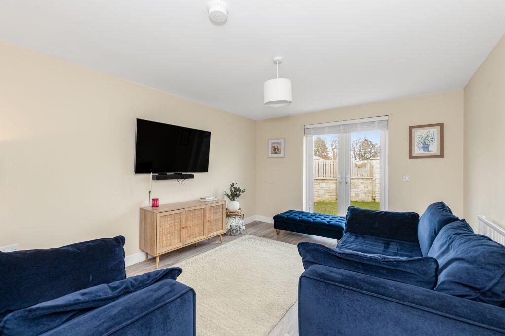 House in Penicuik, Mauricewood - View 2