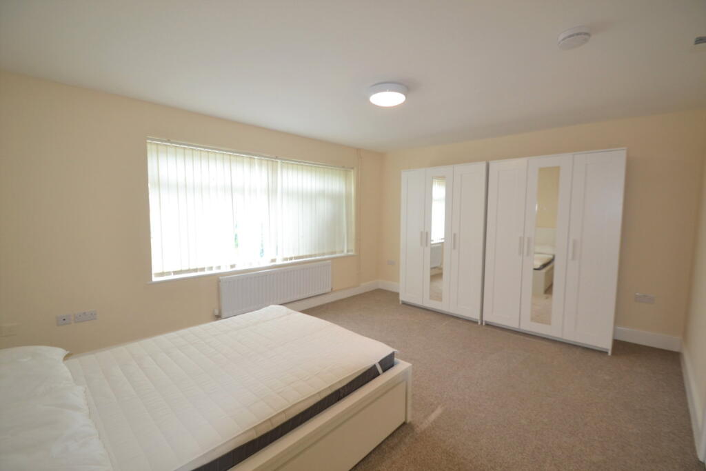 House in Northampton - View 3