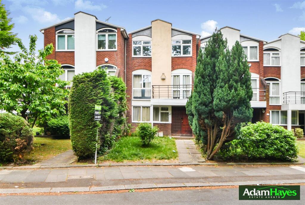 Main image of property: Waverley Grove, Finchley, N3