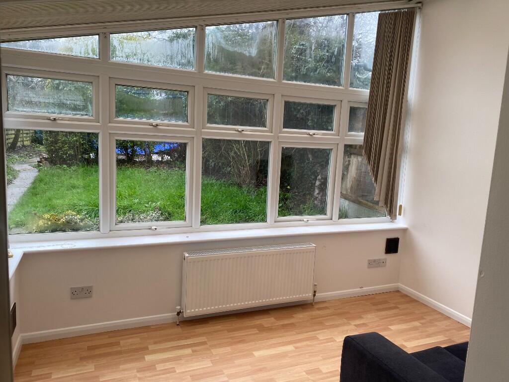 Main image of property: Baddow Road, Chelmsford, Essex, CM2