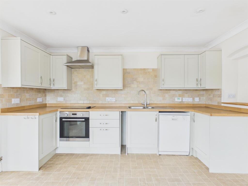 House in Peterborough - View 2