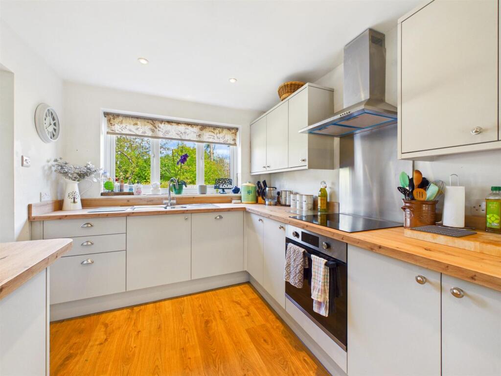 House in Shrewsbury - View 2