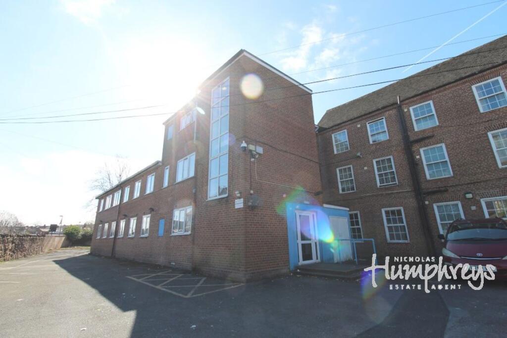 Main image of property: Cardinal House, Bridge Road B8