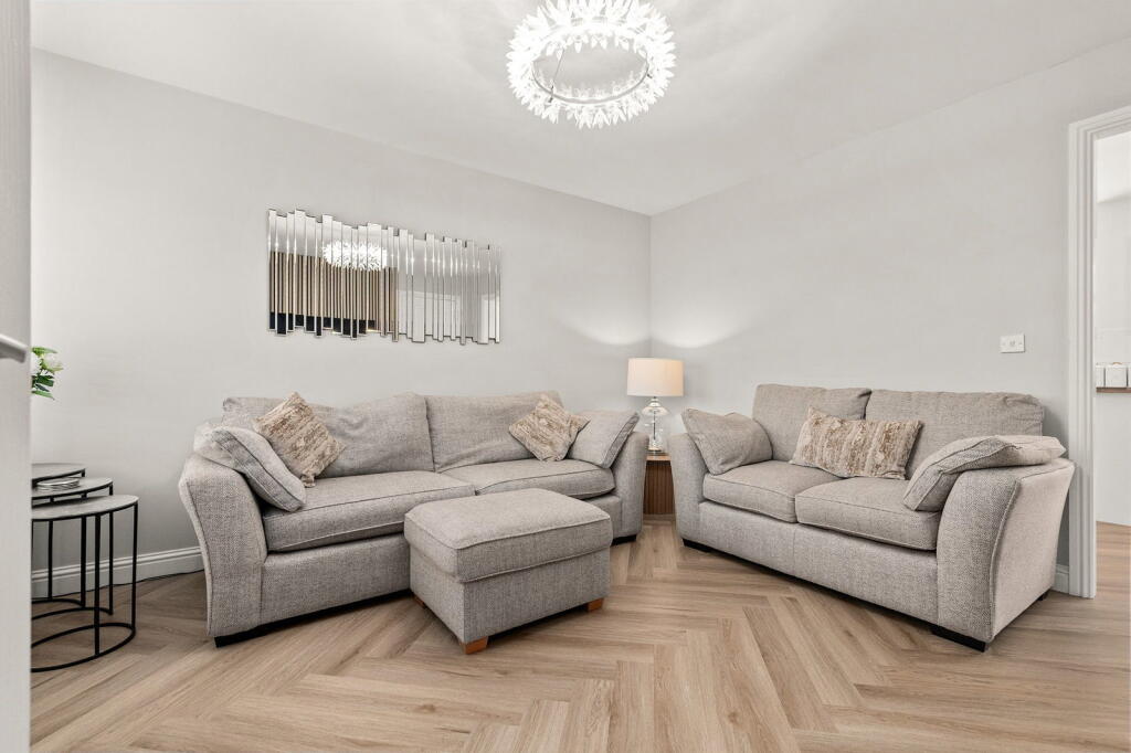House in Falkirk, Stoneywood - View 4
