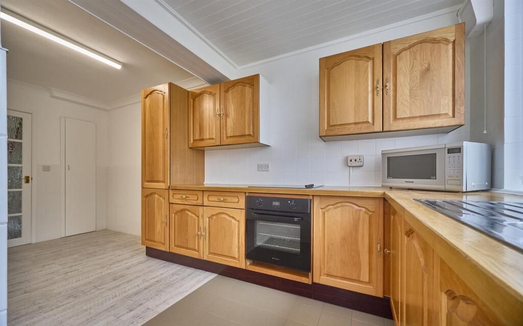 House in Leicester - View 2