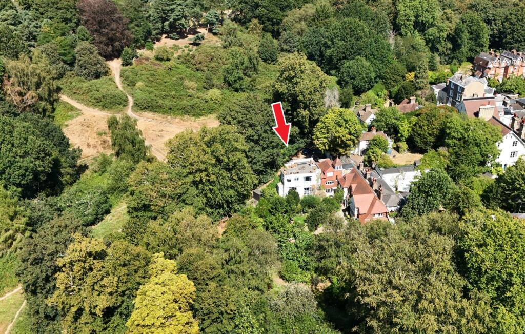 House in London - View 2