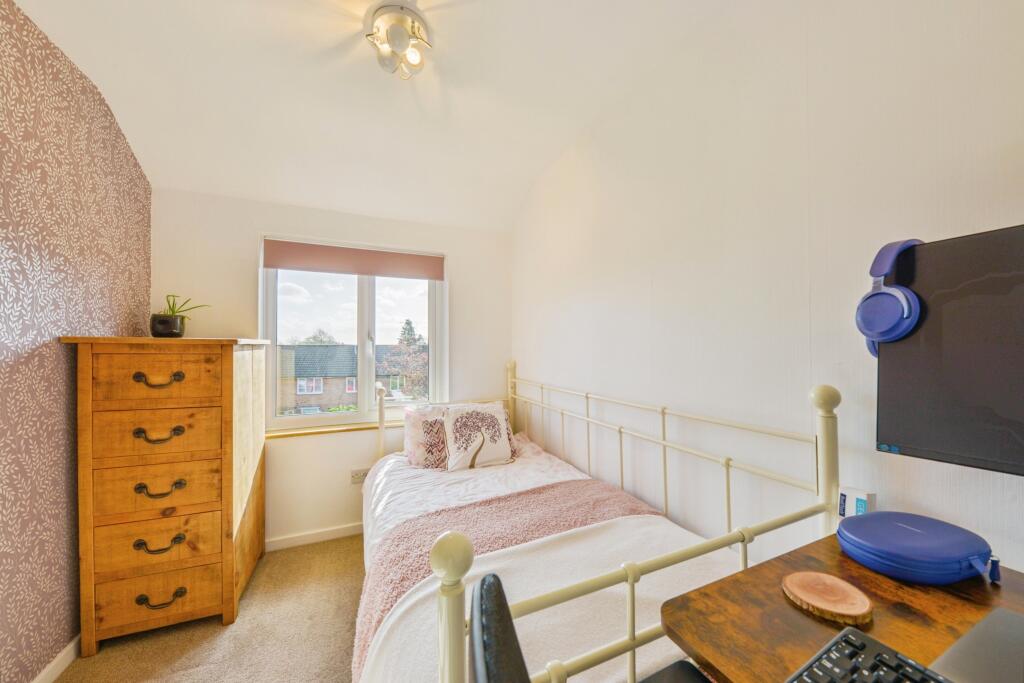 Additional image 17 of Knightsfield, Welwyn Garden City, AL8