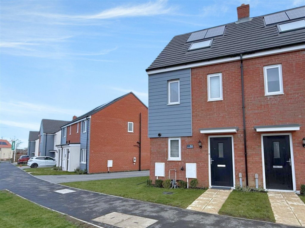 Main image of property: Coachmaker Way, Hethersett, NR9